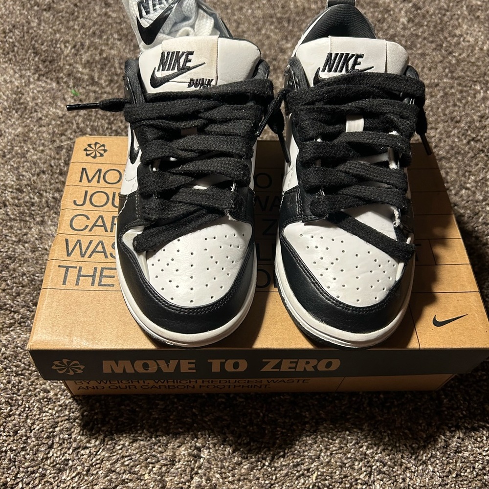 Nike Dunk Low Panda 2